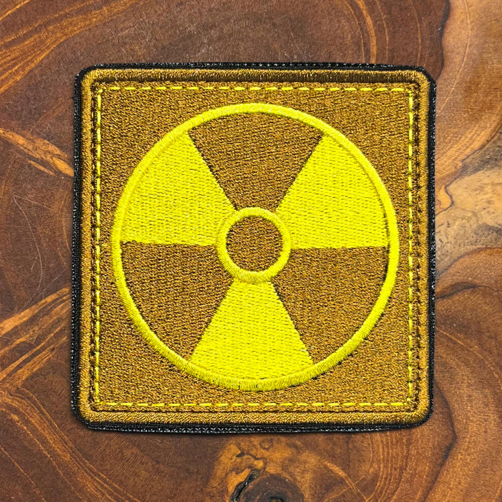 Loner Patch - 8.5 x 8.5 cm / 3.4 × 3.4 in STALKER Inspired Embroidered Faction Badge Iron-On, Hook-and-Loop Gamer Gift Uniform Backpack