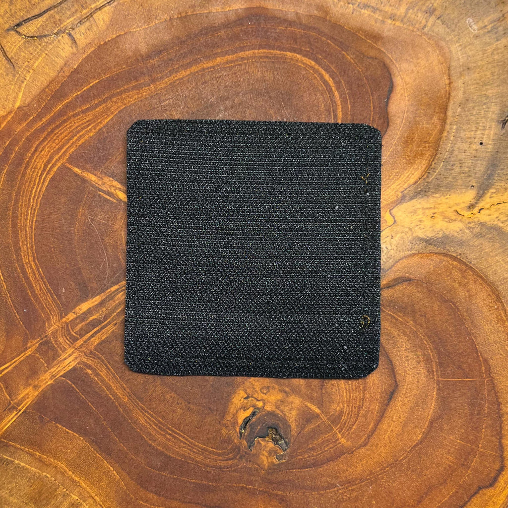 Loner Patch - 8.5 x 8.5 cm / 3.4 × 3.4 in STALKER Inspired Embroidered Faction Badge Iron-On, Hook-and-Loop Gamer Gift Uniform Backpack