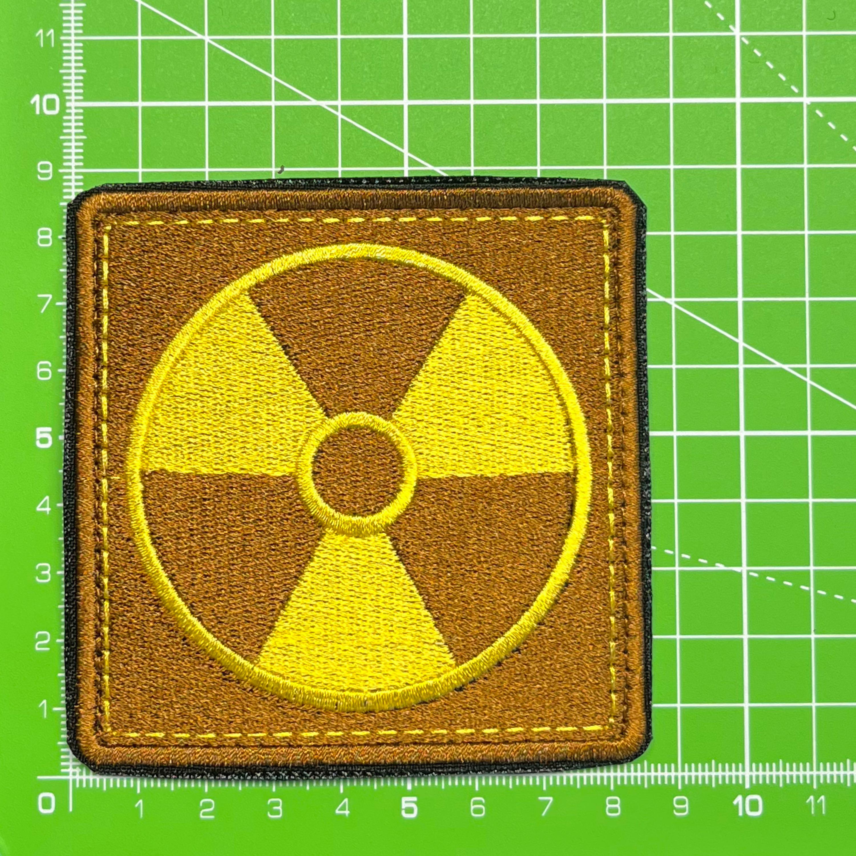 Loner Patch - 8.5 x 8.5 cm / 3.4 × 3.4 in STALKER Inspired Embroidered Faction Badge Iron-On, Hook-and-Loop Gamer Gift Uniform Backpack