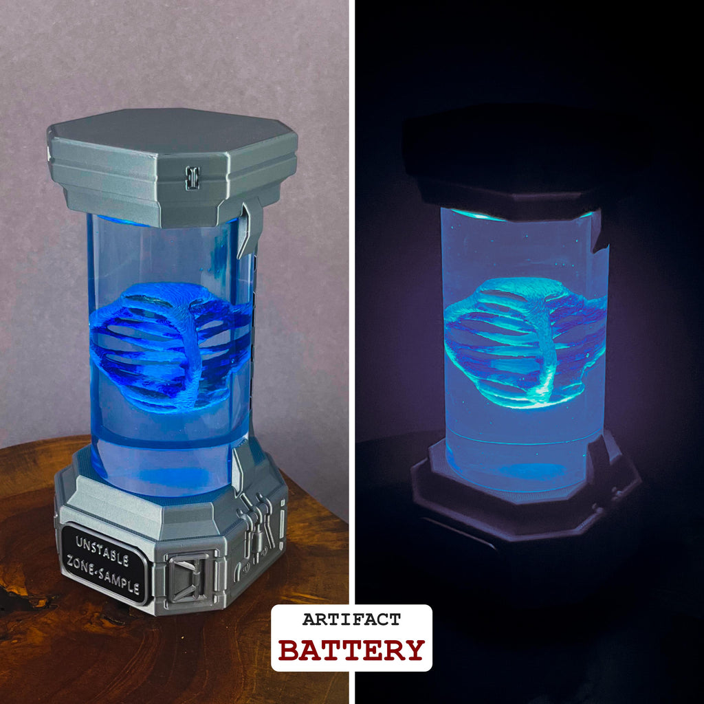 Artifact Container Lamp V2 – STALKER Inspired LED Light - Cosplay, Gamers, Changeable Colors, Resin Artifact, USB, Swapable, Chernobyl
